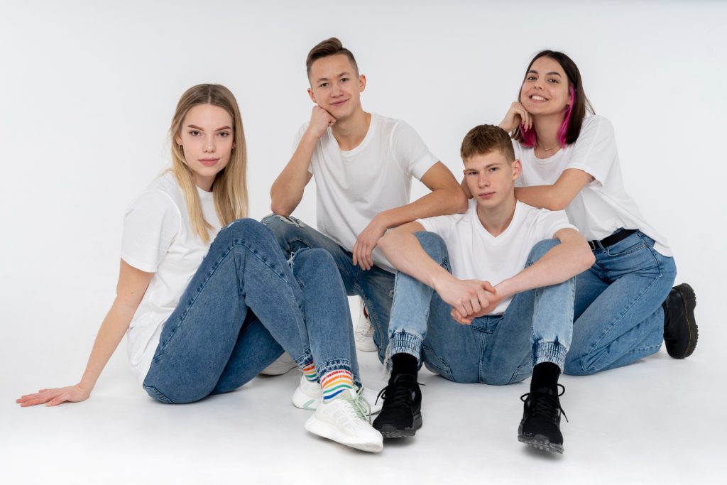 Jak wspierać rozwój emocjonalny nastolatków?