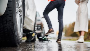 Profesjonalna autolaweta w Łodzi – transport uszkodzonego auta.