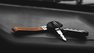 Wynajem Mercedes Cla 45s AMG w Katowicach – prestiżowy i szybki samochód klasy premium dostępny w lokalnej wypożyczalni dla wymagających kierowców.